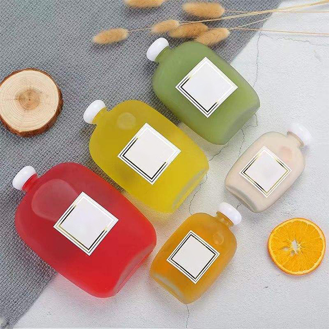 100ml 125毫升200毫升250ml 350ml 500ml平面正方形磨砂玻璃饮料瓶带螺钉盖